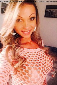 Foto selfie trans escort Carla Novaes Pornostar Treviso 3203414051