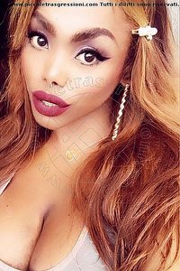 Foto selfie trans escort Camilla Collins Brescia 3762687589