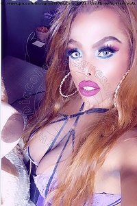 Foto selfie trans escort Camilla Collins Brescia 3762687589