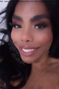 Foto selfie trans escort Camilla Collins Brescia 3762687589
