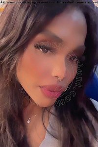 Foto selfie trans escort Camilla Collins Brescia 3762687589
