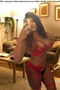 Foto selfie trans Viviane D'oro Milano 3520166989