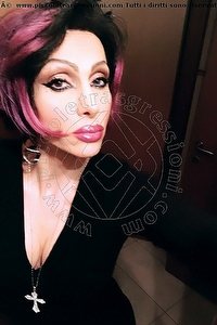 Foto selfie mistress trans Regina Xena Italiana Monza 3889520308