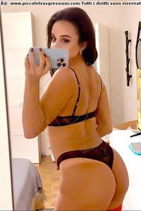 Foto selfie trans escort Camilla Honey Bergamo 3342471717