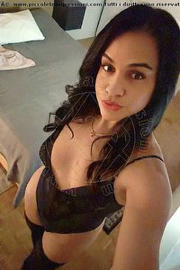 Foto selfie trans escort Camilla Honey Bergamo 3342471717