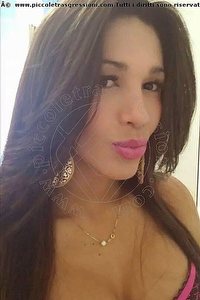 Foto selfie trans Livia Andrade Torino 3509273666