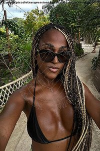 Foto selfie trans Bruna Ferragni Firenze 3385931655