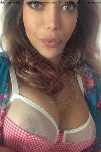 Foto selfie trans escort Barbie Mitica Milano 3893126858