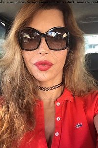 Foto selfie trans escort Barbie Mitica Legnano 3893126858