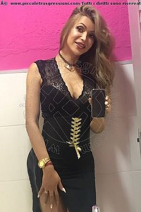 Foto selfie trans escort Barbie Mitica Legnano 3893126858