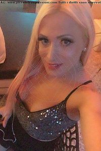 Foto selfie trans Sahara Barbie La Spezia 3347578518