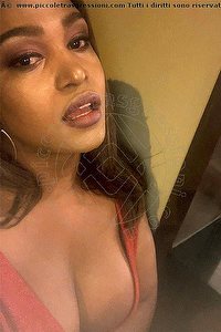 Foto selfie trans Lara Brasiliana Ostia 3245824686