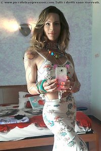 Foto selfie trans escort Priscilla Beckham Alessandria 3286724078