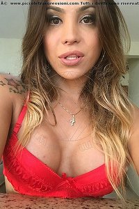 Foto selfie trans Izabela Surfistinha Milano 3249866407