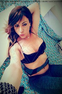 Foto selfie trans escort Sabrina Italiana Lugano 3274768838