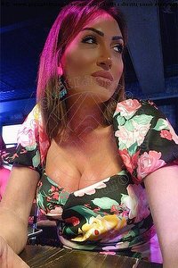 Foto selfie trans escort Amanda Lollobrigida Arezzo 3311333412