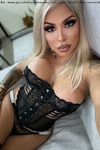 Foto selfie trans escort Karina Becker Bologna 3882588734