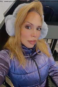 Foto selfie trans escort Karina Becker Bologna 3882588734