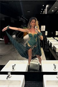 Foto selfie trans Allien Ashtar Ginevra 0041779468942