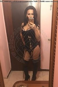 Foto selfie trans escort Natalia Rodrigues Pornostar Conegliano 3478543419