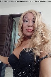 Foto selfie trans Bruna Teramo 3927557889