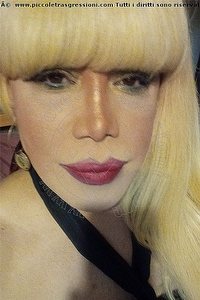 Foto selfie trans Nicole Vip Venturiny Milano 3533538868