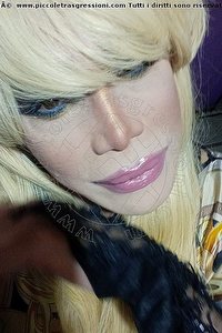 Foto selfie trans escort Nicole Vip Venturiny Milano 3533538868