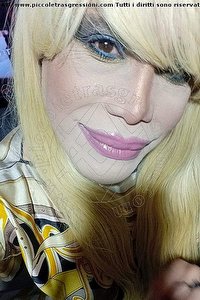 Foto selfie trans escort Nicole Vip Venturiny Milano 3533538868