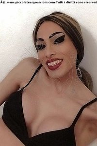 Foto selfie trans Vivyana Cagliari 3405642502