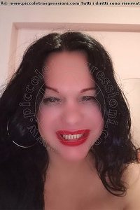Foto selfie trans Suzana Pantera Rimini 3929724965