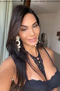 Foto selfie trans escort Bruna Neves Milano 3298892689