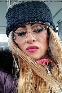 Foto selfie trans Melinda Topolina Trento 3510373602