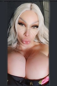 Foto selfie trans Monique Bari 3201830286