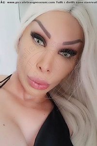 Foto selfie trans Monique Bari 3201830286