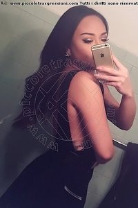 Foto selfie trans Katrina Asiatica Milano 3935020179