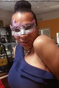 Foto selfie trans Beatrice Dior Mestre 3894573287