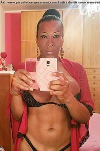 Foto selfie trans Beatrice Dior Mestre 3894573287