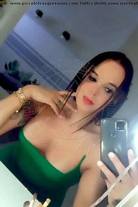 Foto selfie trans escort Natasha Fenix Alessandria 3342938441