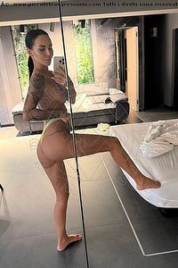 Foto selfie escort Ellyze Caserta 3508188490