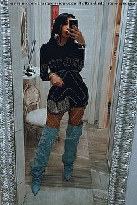 Foto selfie trans escort Morena Bellissima Italiana Firenze 3460174530