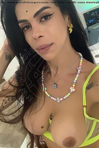 Foto selfie trans Bruna Taranto 3517139294