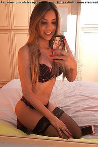 Foto selfie trans Rayca Ginevra 3485638746