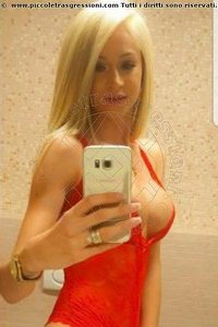 Foto selfie escort Arianna La Dolce Riccione 3271846269