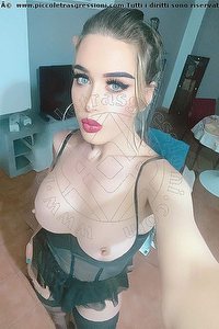 Foto selfie trans Rossana Bulgari Salerno 3664827160