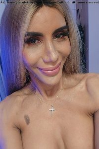 Foto selfie trans escort Mistika Roma 3925939275