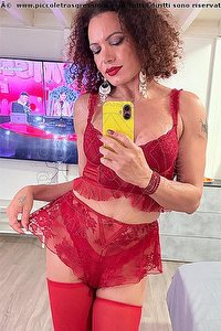 Foto selfie trans escort Izabella Rabanne Brescia 3887905645