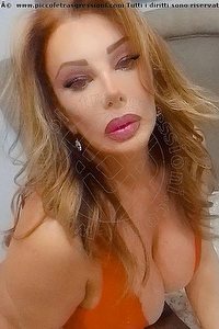 Foto selfie trans escort Giusy L' Italiana Napoli 3331557512