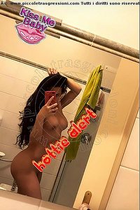 Foto selfie trans escort Gina Latina Siena 3274716071
