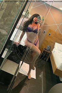 Foto selfie trans escort Gina Latina Brescia 3274716071