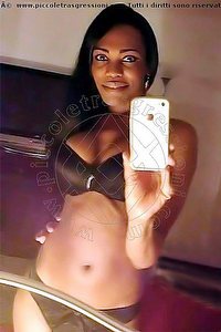 Foto selfie trans escort Naomi Xl Napoli 3290167932